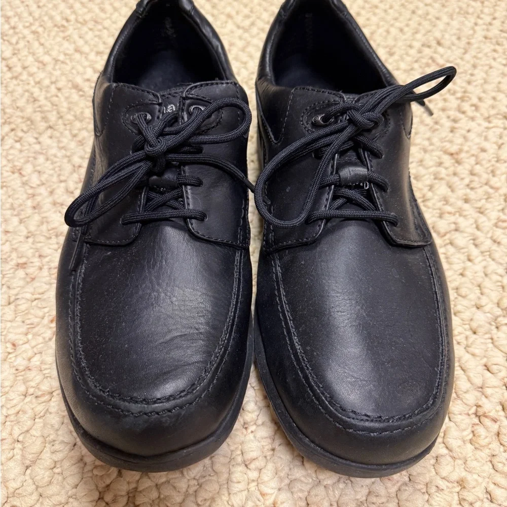 Dunham Men's Classic Black Oxfords